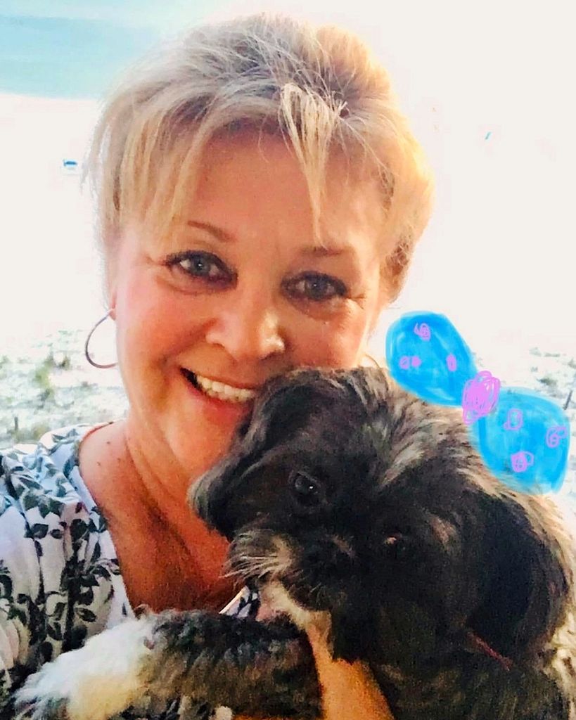 Carol Reynolds Henry Profile Photo