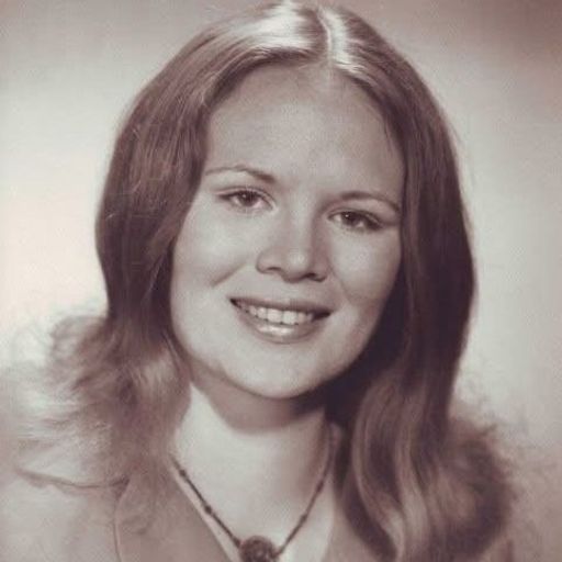 Ann Sarah Antos Profile Photo