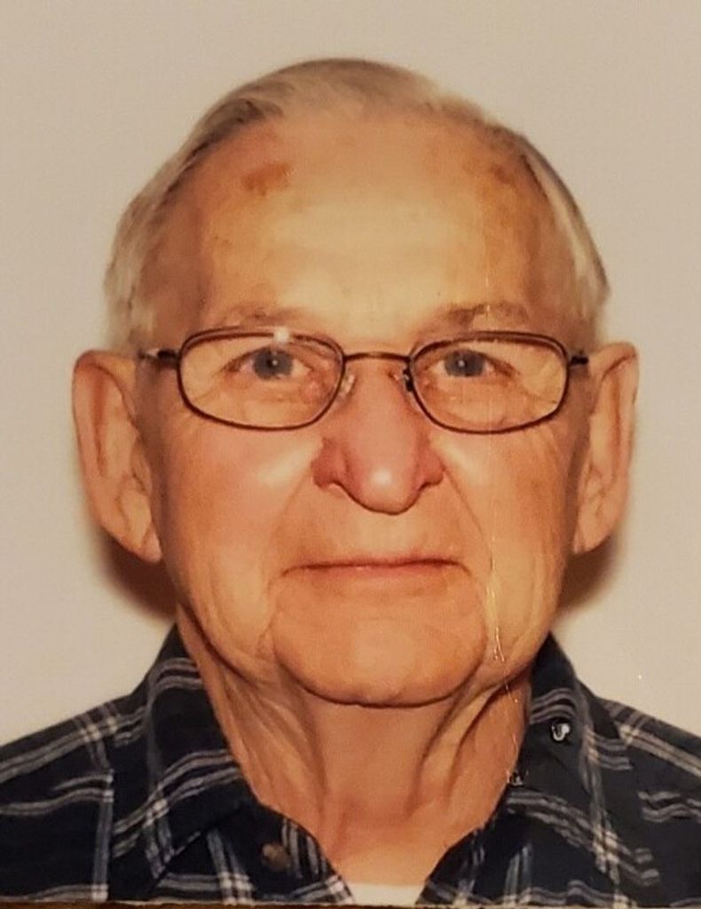 Raymond Sayers