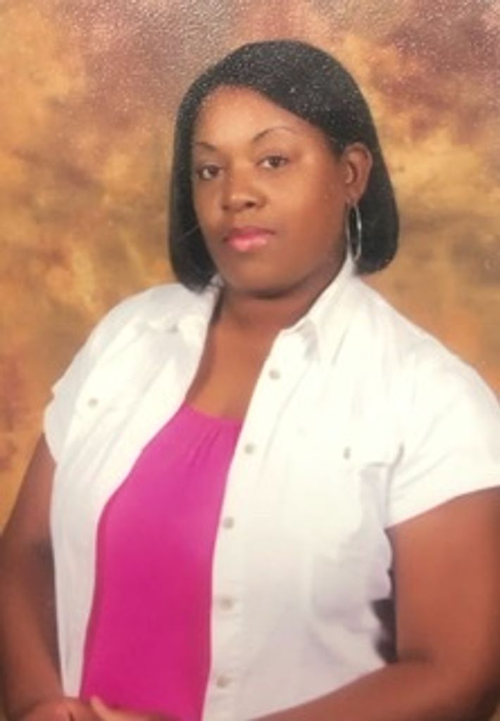 Lorna Phifer Profile Photo