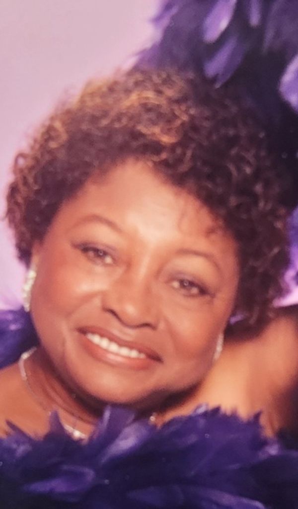 Alice Taylor Profile Photo