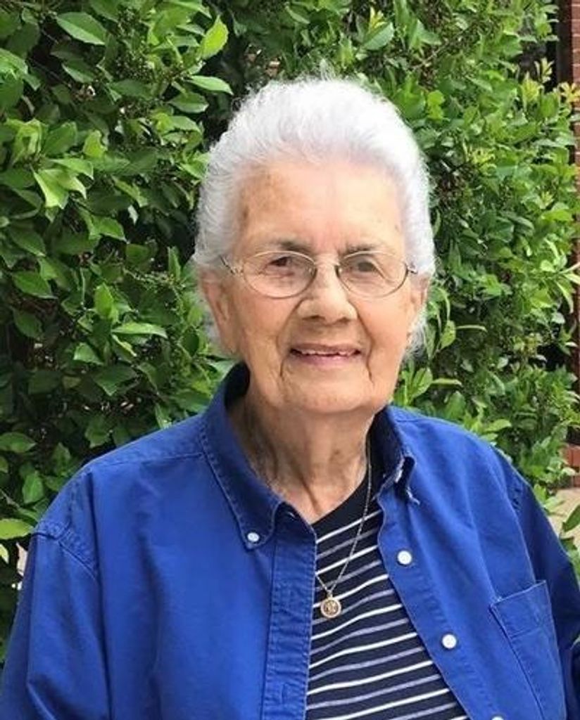 Jean Eastwood Profile Photo