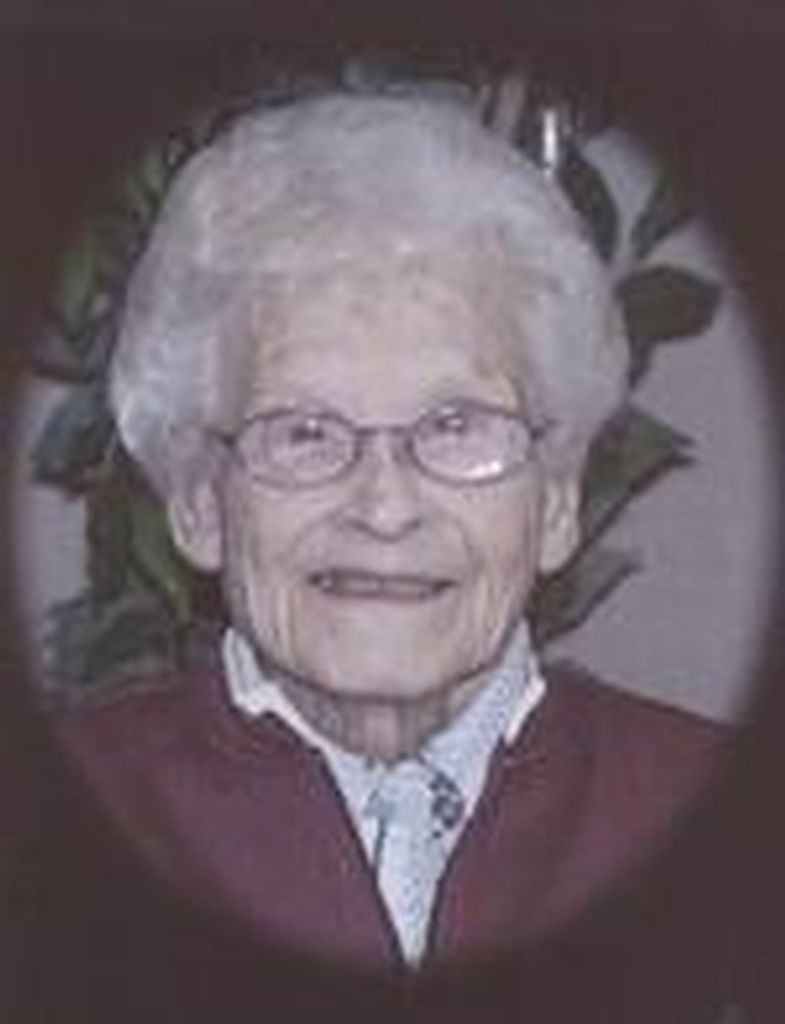 Evelyn Hull