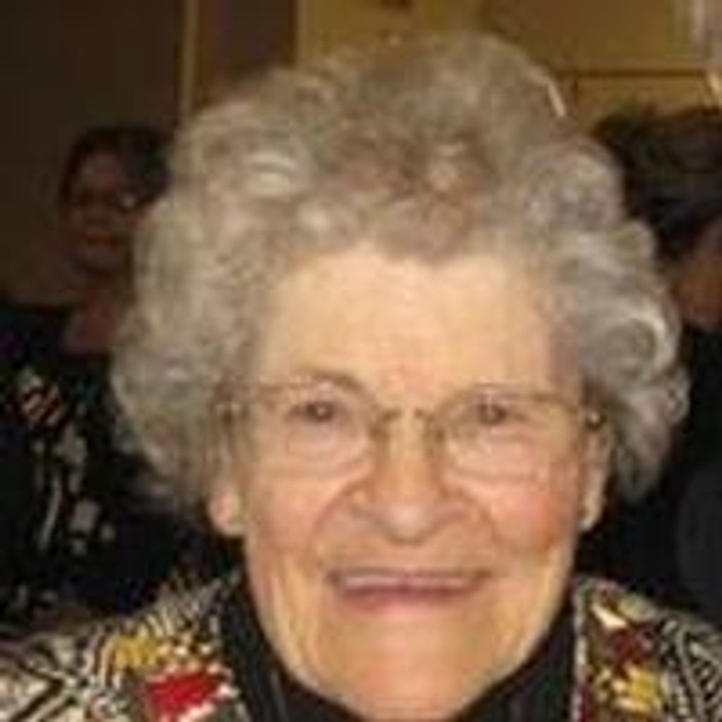 Elmarie Bouska