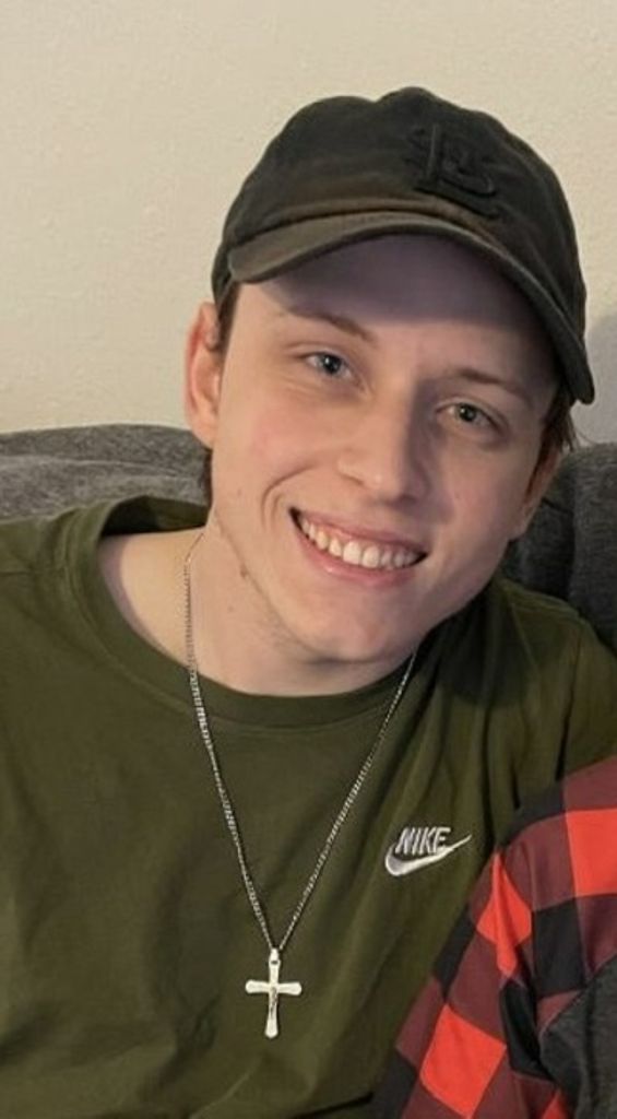 Dylan Cole Looney Profile Photo