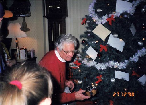 Carl Fields photo gallery thumbnail 56 of 271
