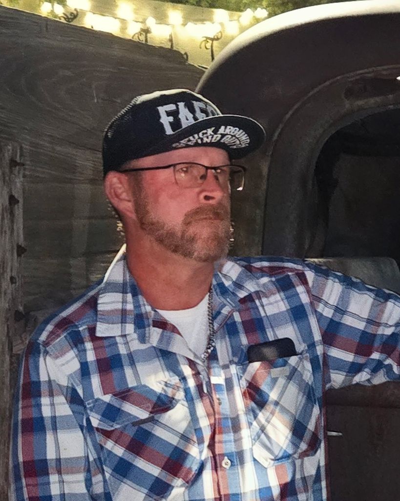 Michael Gene Davis Profile Photo