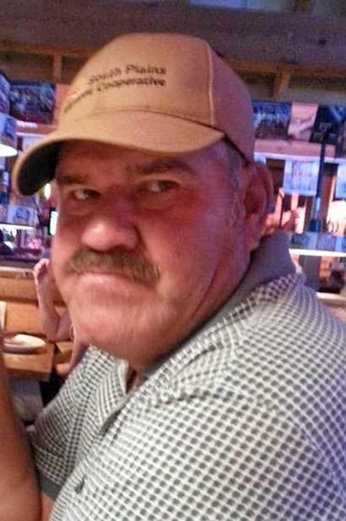 Frank Gonzalez Profile Photo