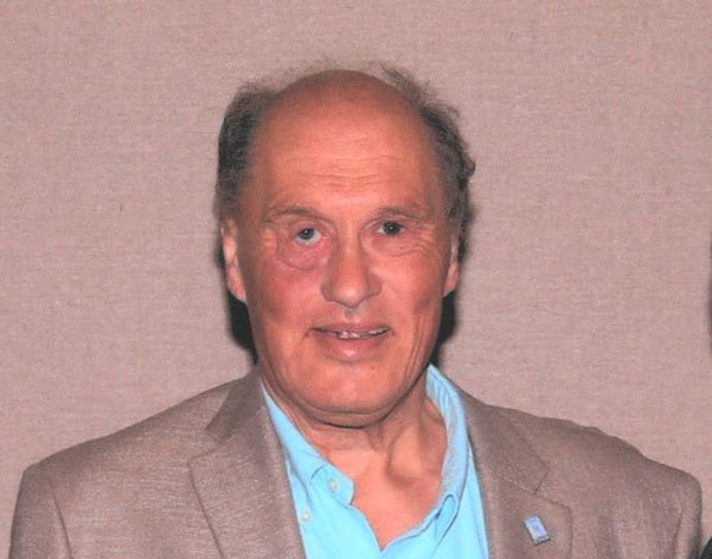 Wayne Michael "Mike" Wrobel