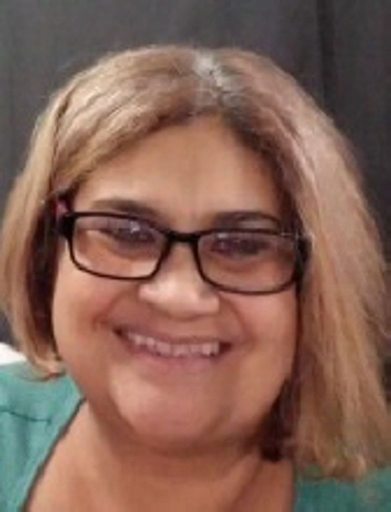 Silvia E. 'Vivi' Diaz