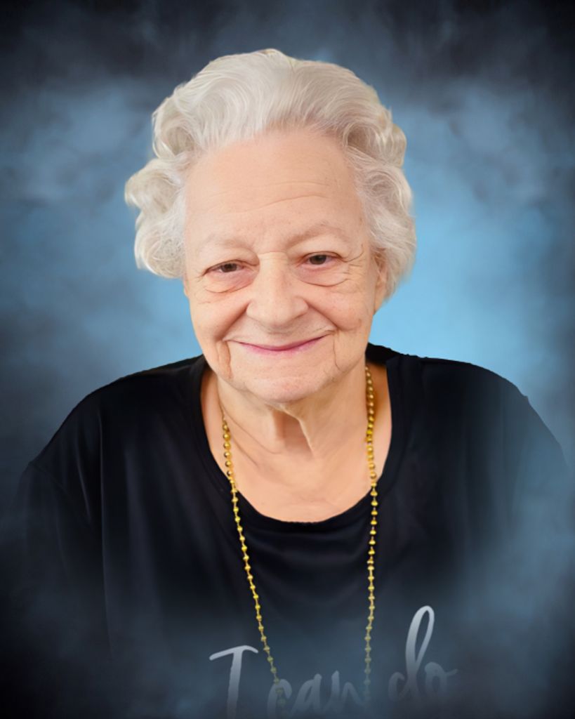 Molly Elyce (Marsh)  Mcneely