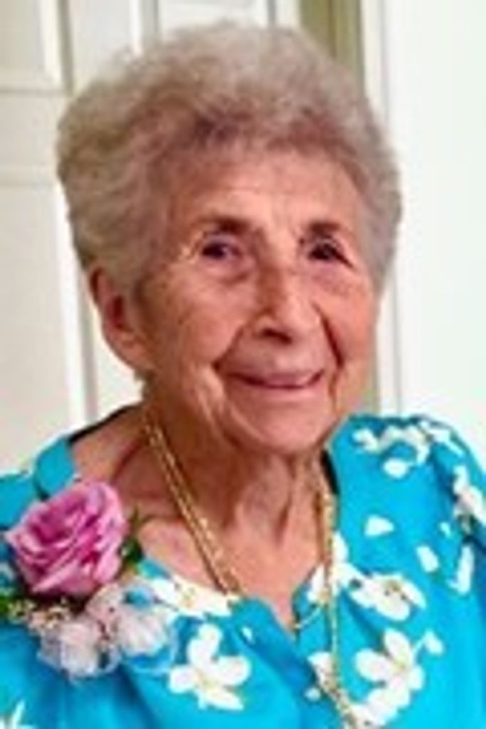 Clarissa M Clarke
