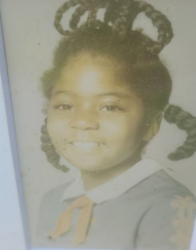 Ms. Paula Renee Williams Snooks photo gallery thumbnail 20 of 28