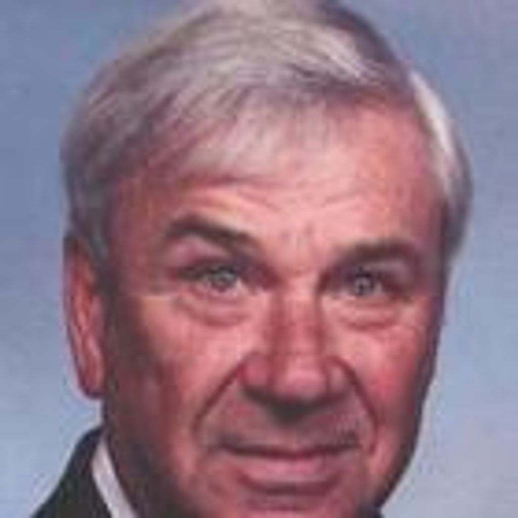 Robert "Bob" E. Smith