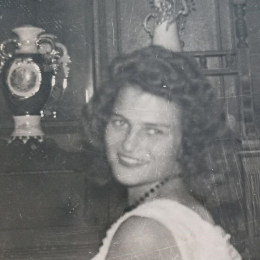 Edna Moree Price Profile Photo