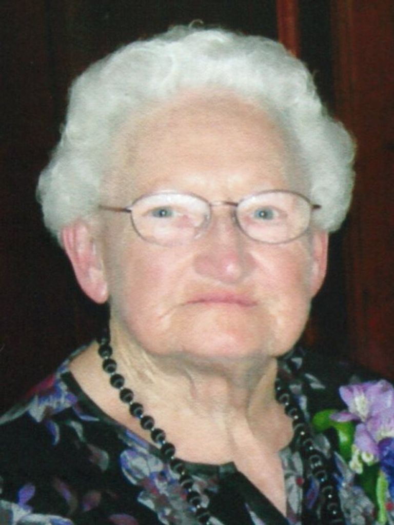 Lavonne Mae Simonson