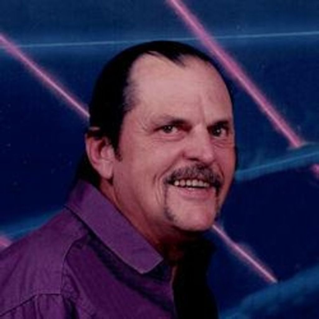 Robert Ray Hollingsworth Profile Photo