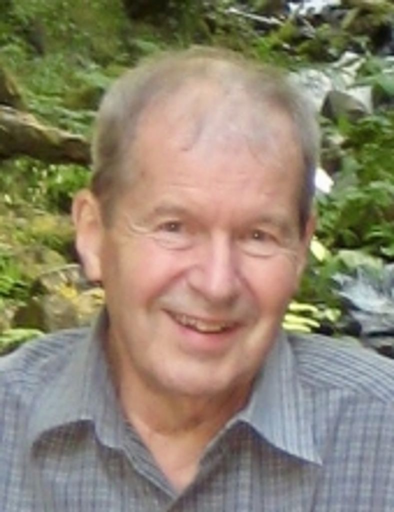 Benjamin D. "Ben" Smallridge