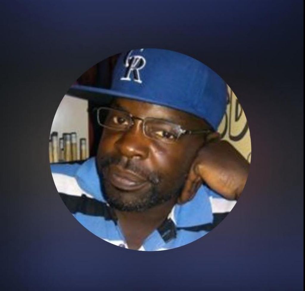 Carey Dessaure Profile Photo