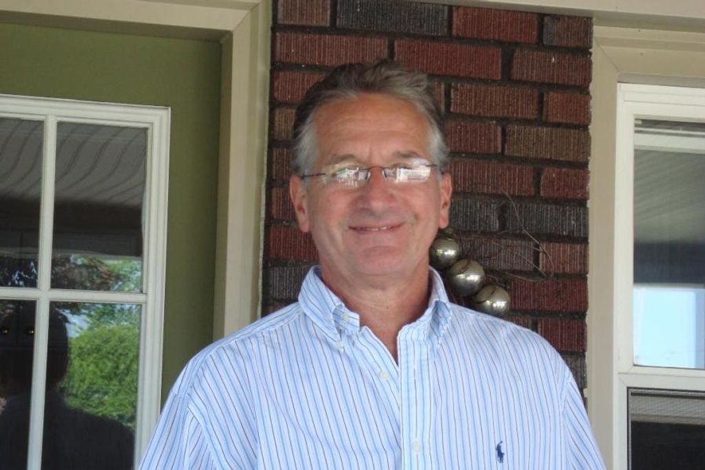 David Shemunovich Profile Photo