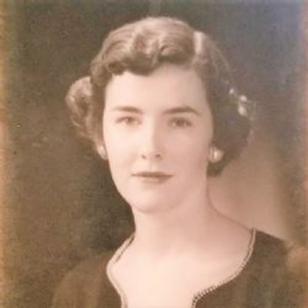 Lorraine Lovett