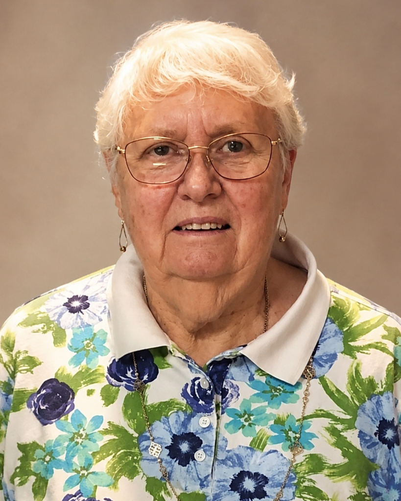 Sarah DeWald (Holsworth) Profile Photo