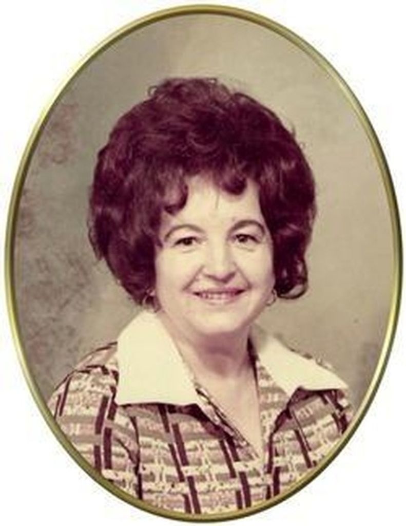 Elisabeth Takatsch Profile Photo