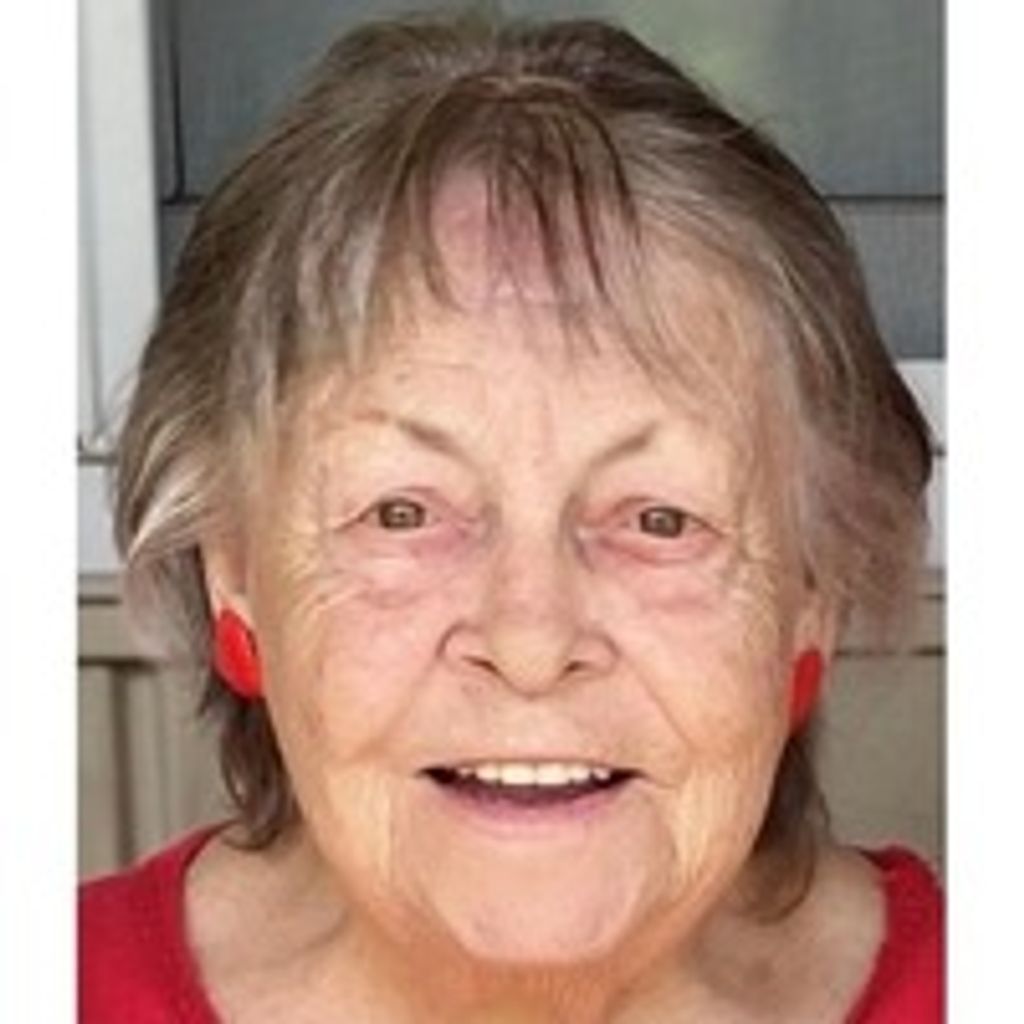 Rose Holt Profile Photo