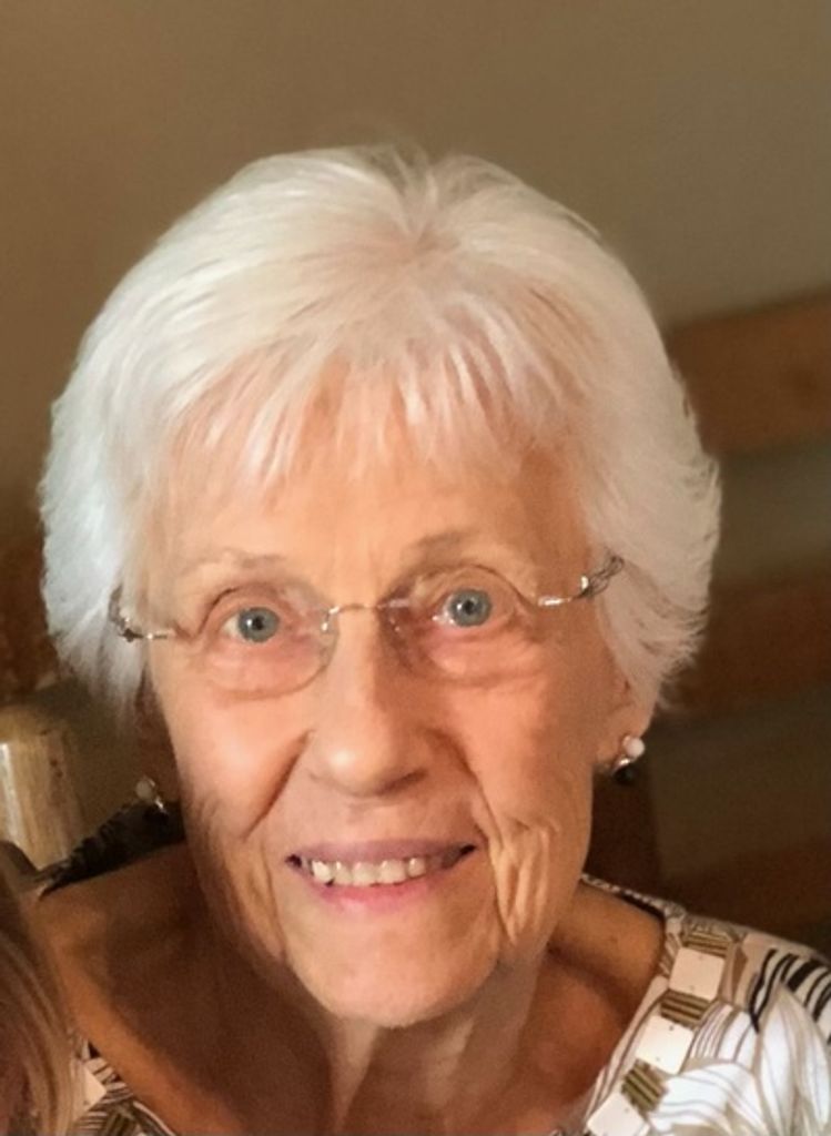 Eleanor Marie Houser Profile Photo