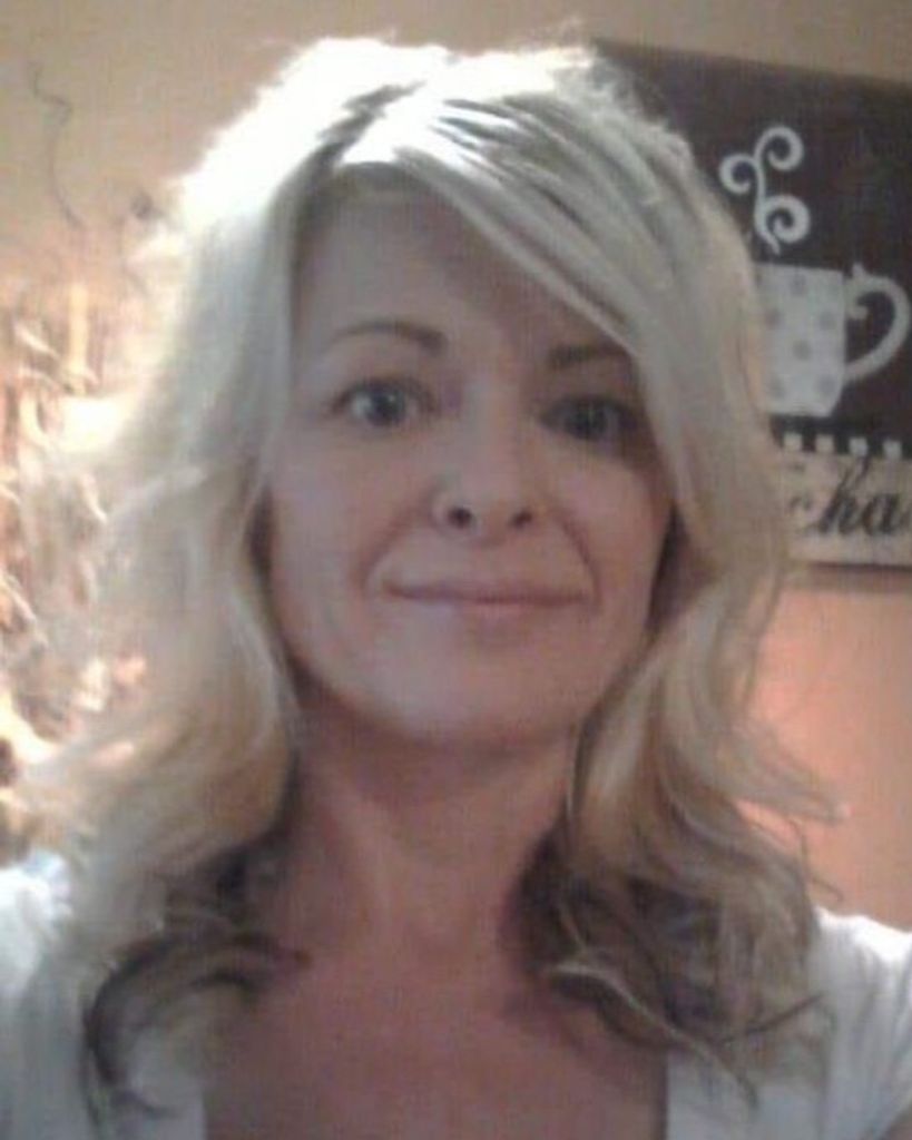 Carolyn Elizabeth Robinson