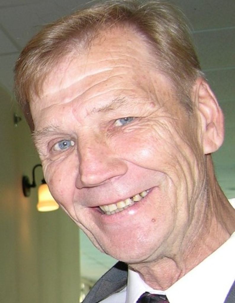 Frank J. Dawicki