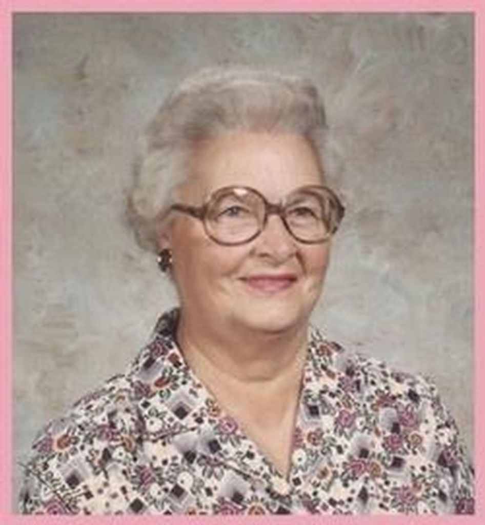 Marta Viola Carlson