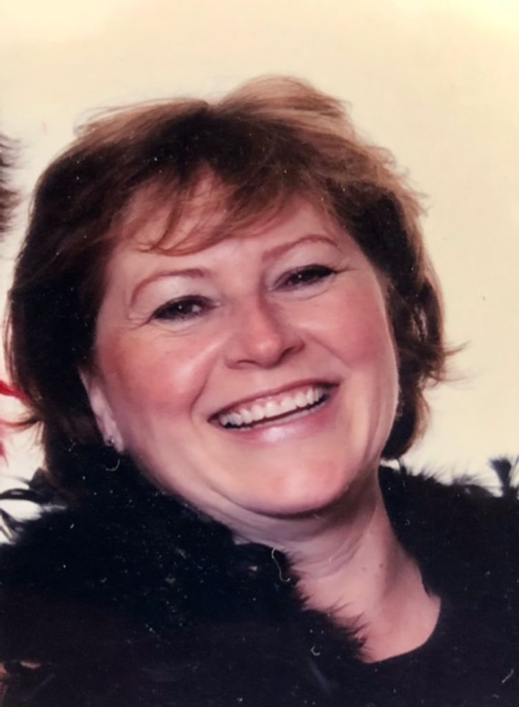 Lesley Swain