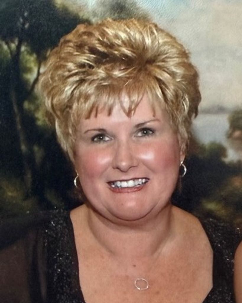 Mary Ann Hennessy Petroccia Profile Photo
