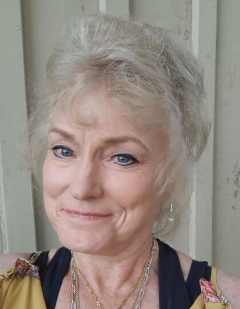 Suzanne Hansen