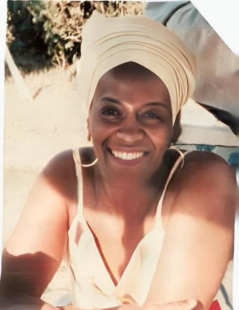 Evangeline Taylor Amicy Profile Photo