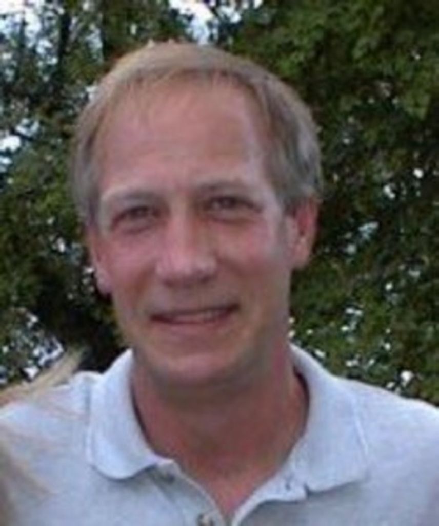 Reginald E Henrickson