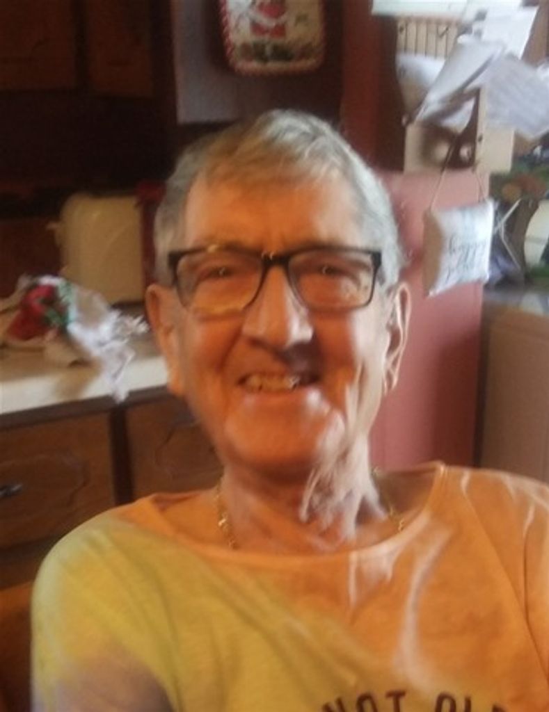 Larry Follis Wood