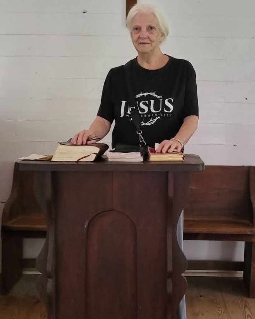 Ernestine Hensley Profile Photo