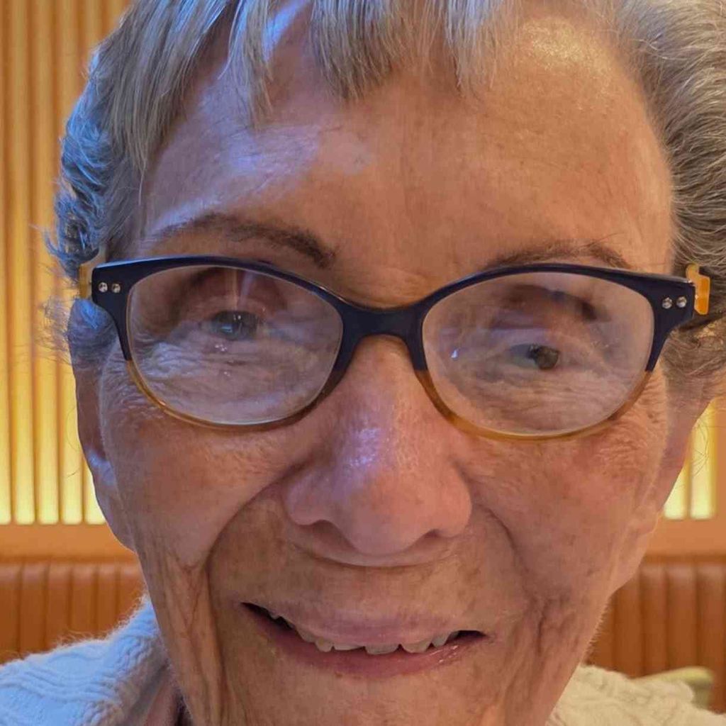 Anne Stellwagen Connor Profile Photo