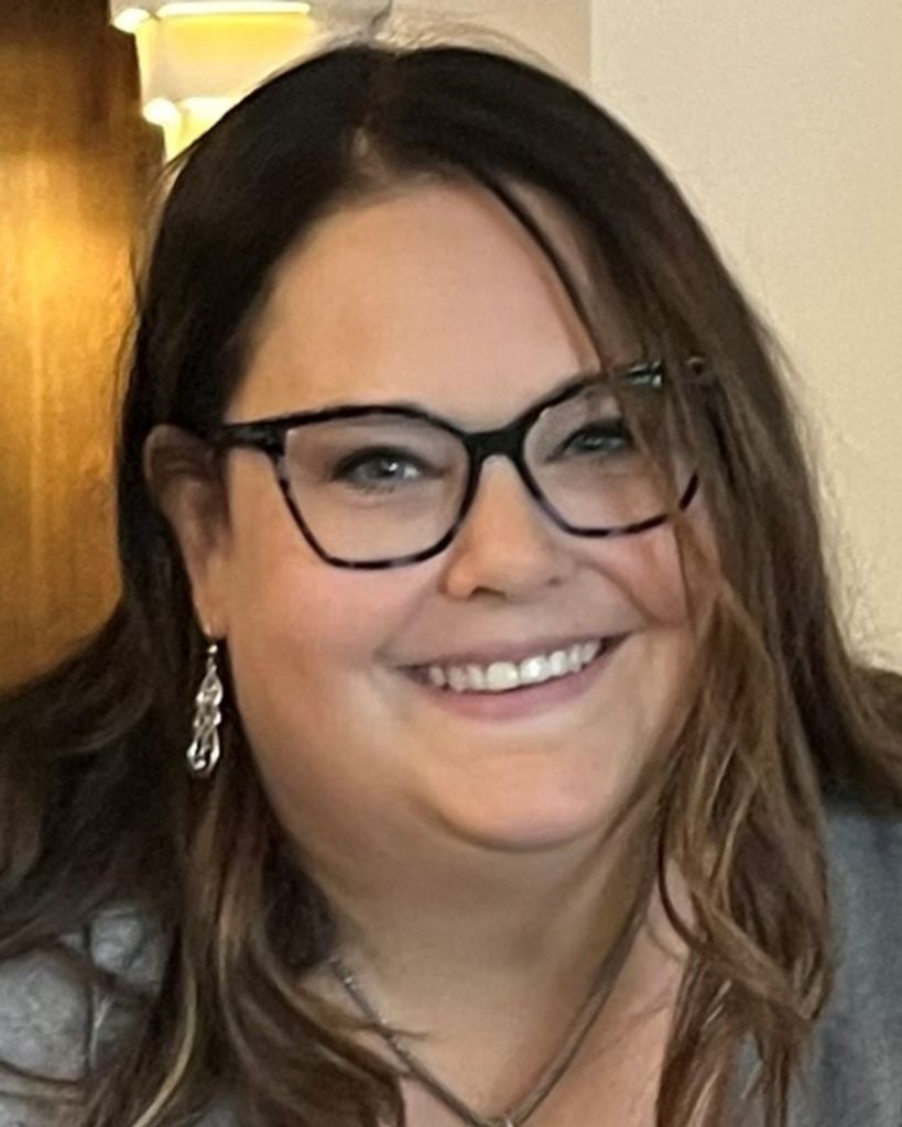Holly Kay Smith Profile Photo