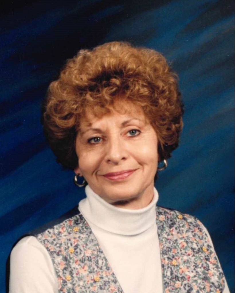 Elna Mackenzie