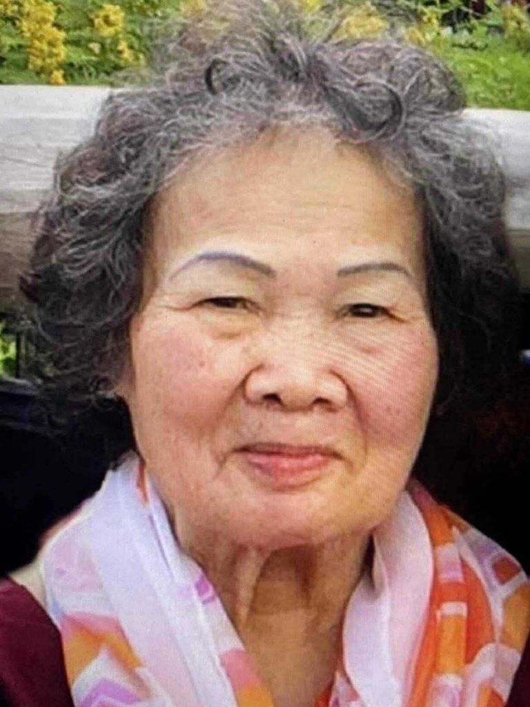 Tuyet-Ba Le Profile Photo