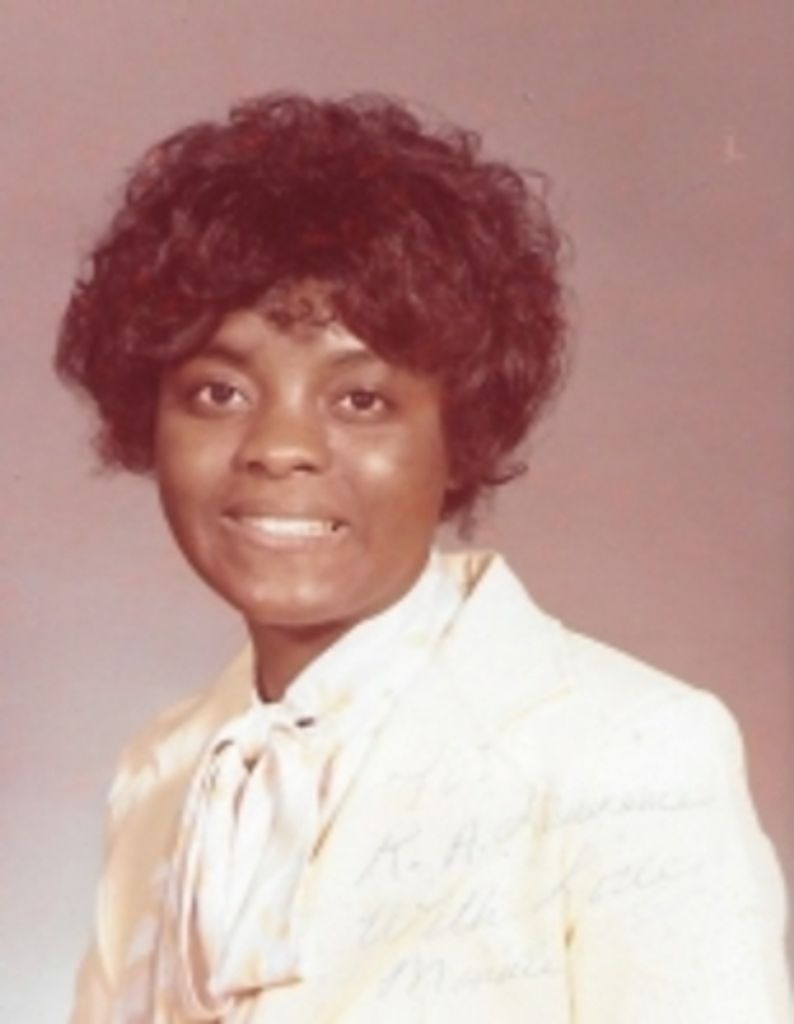 Minnie Lawrence Profile Photo
