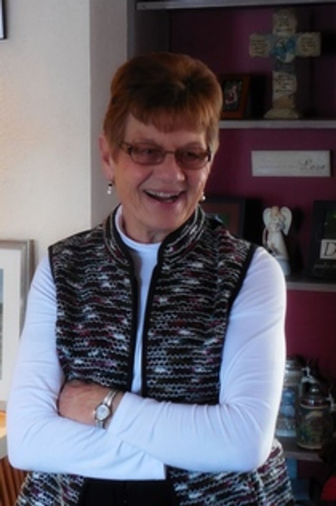 Sharon McCollom Profile Photo