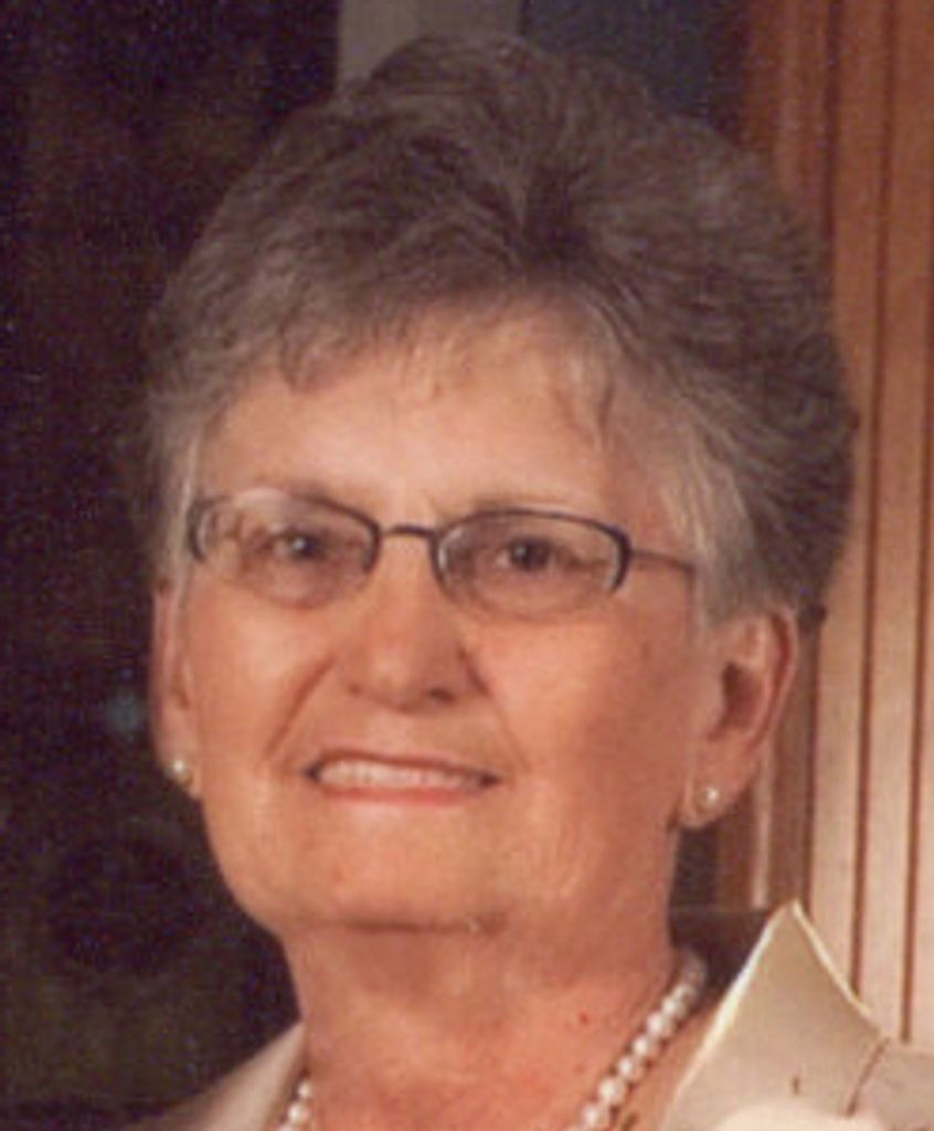 Gwendolyn (Oliver)  Derezza Profile Photo