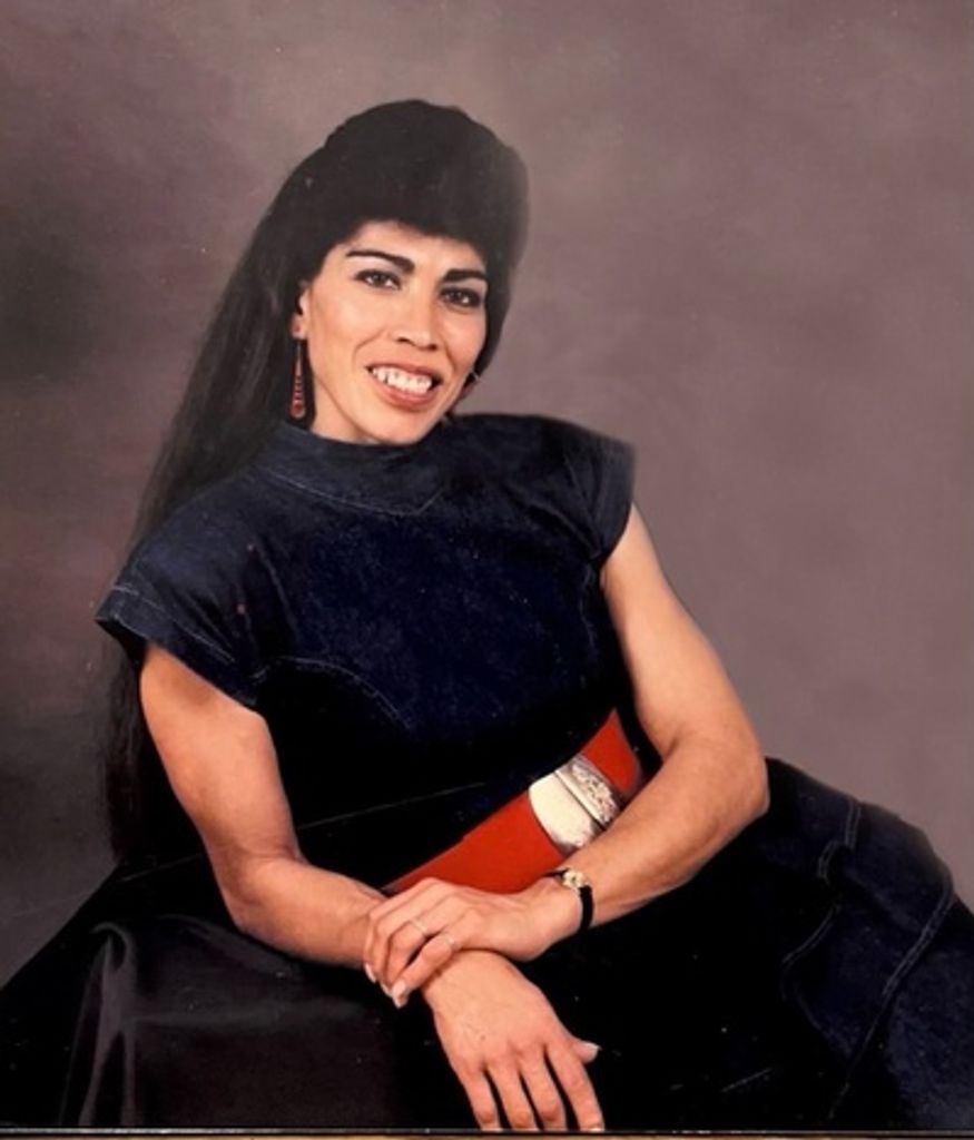 Hilda Flores Profile Photo