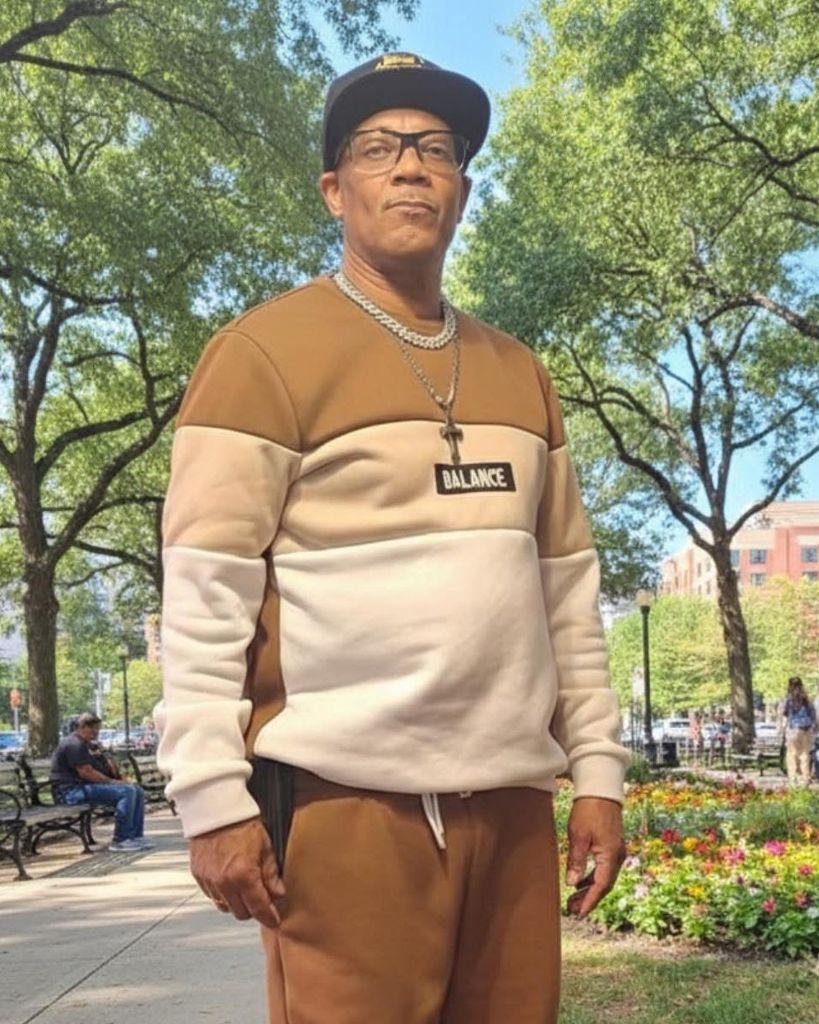 Mr Derrick LaVaughn Hodges