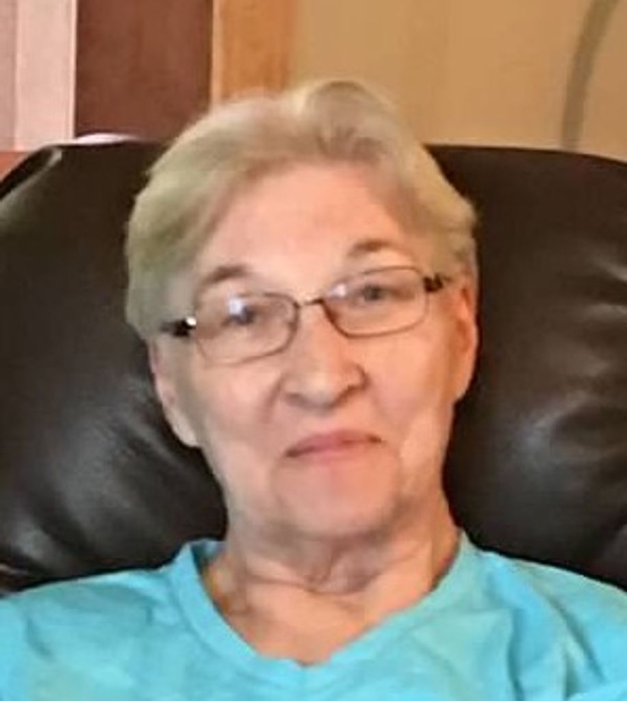 Madaline "Marty" Margaret (Thorpe)  Huettl Profile Photo