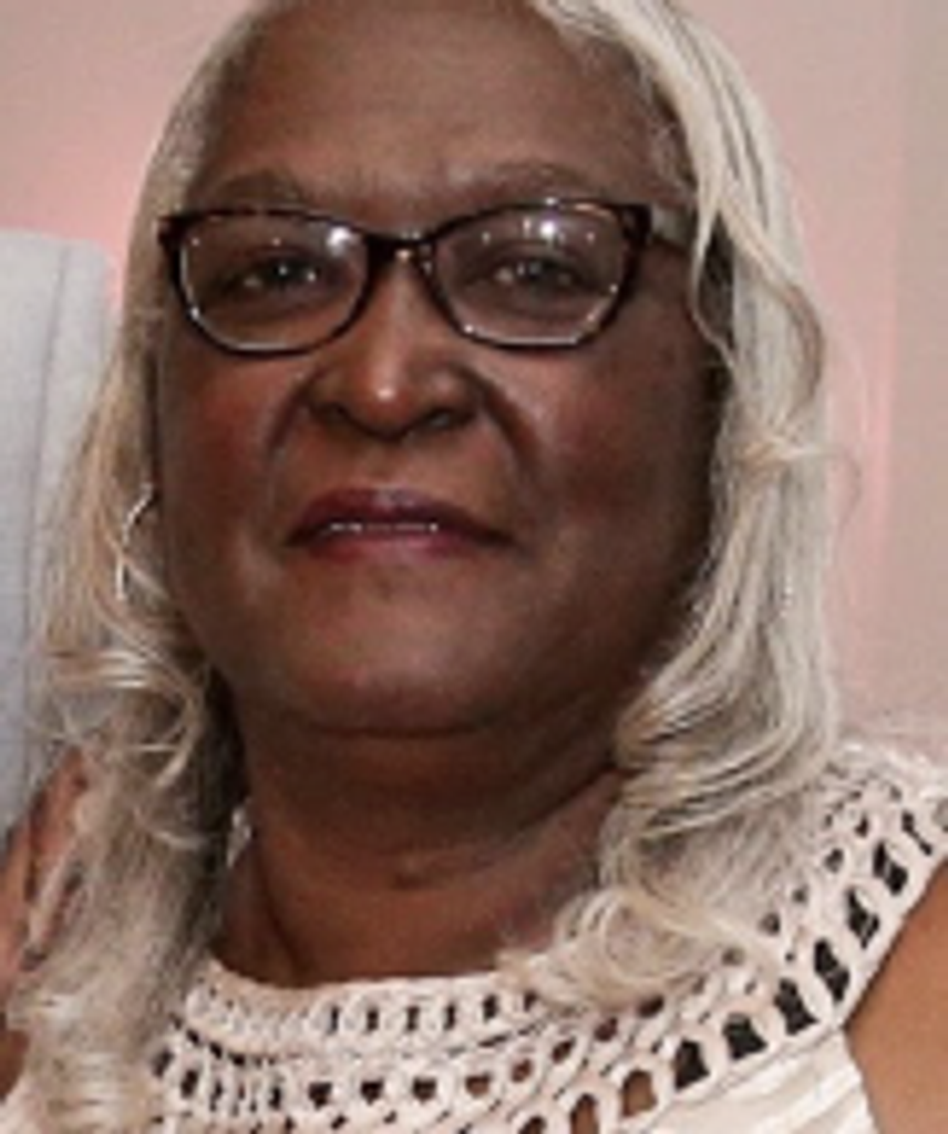 Linda J Ferrell